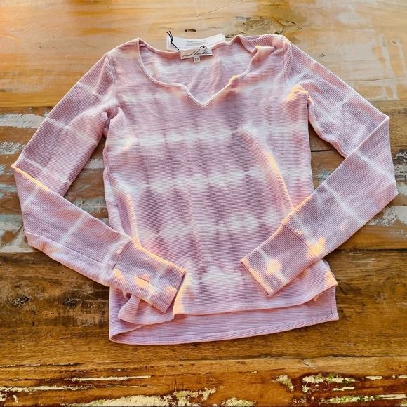🎆 RED HAUTE Tie Dye Thermal Pullover NWT - Picture 4 of 13